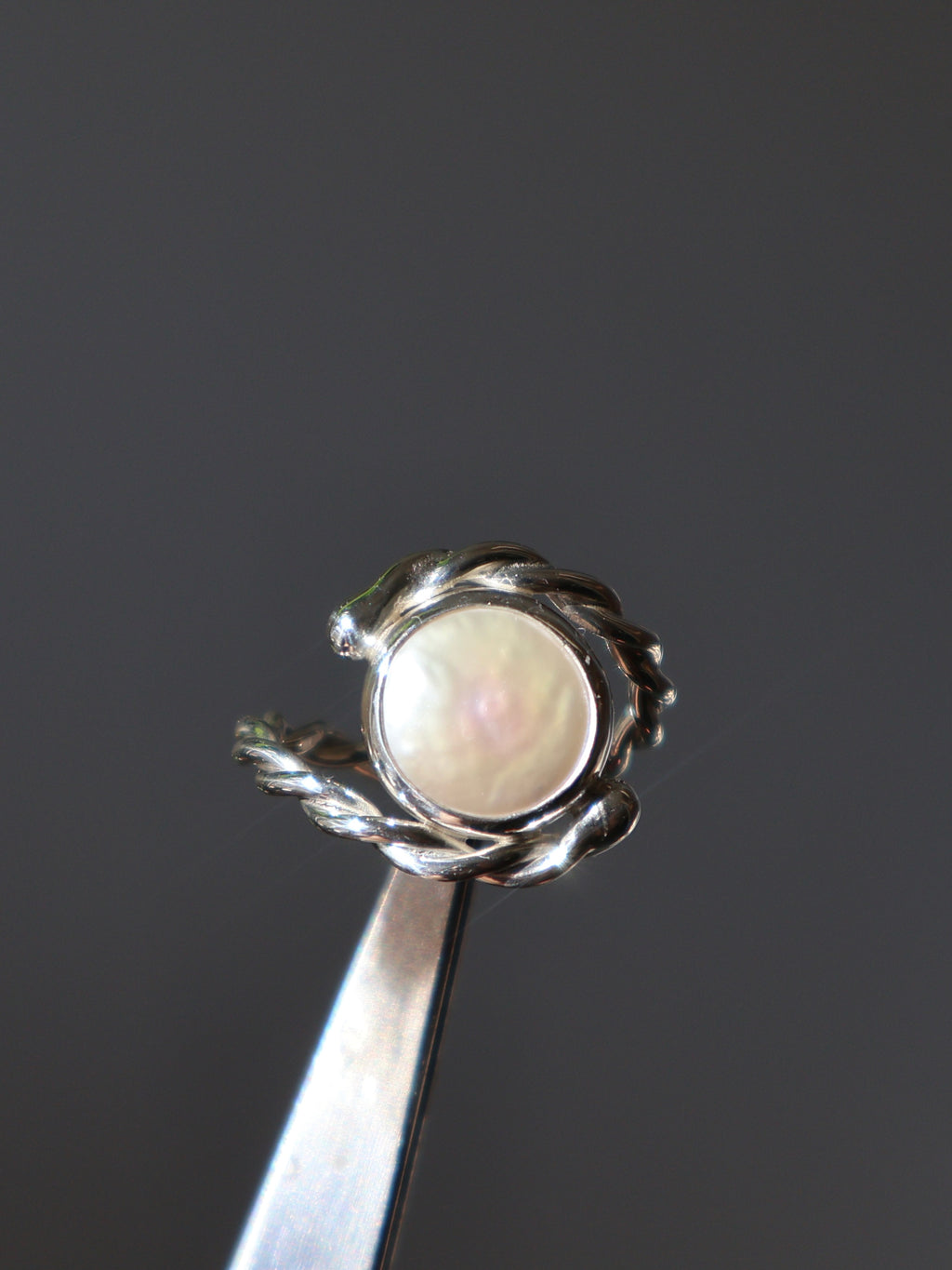 Twisted pearl ring
