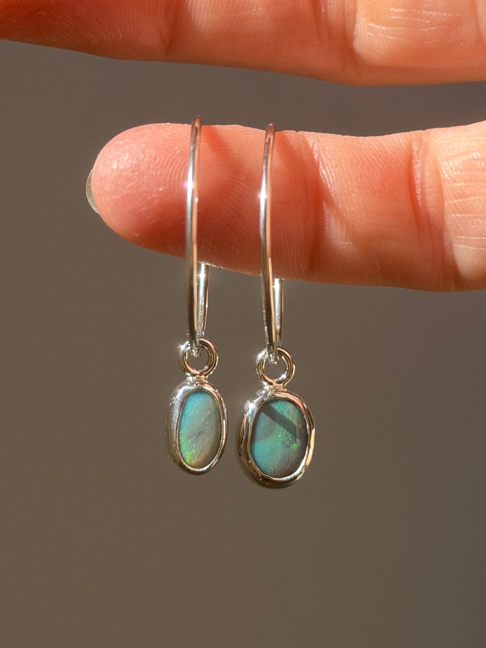 Lighting ridge opal earrings
