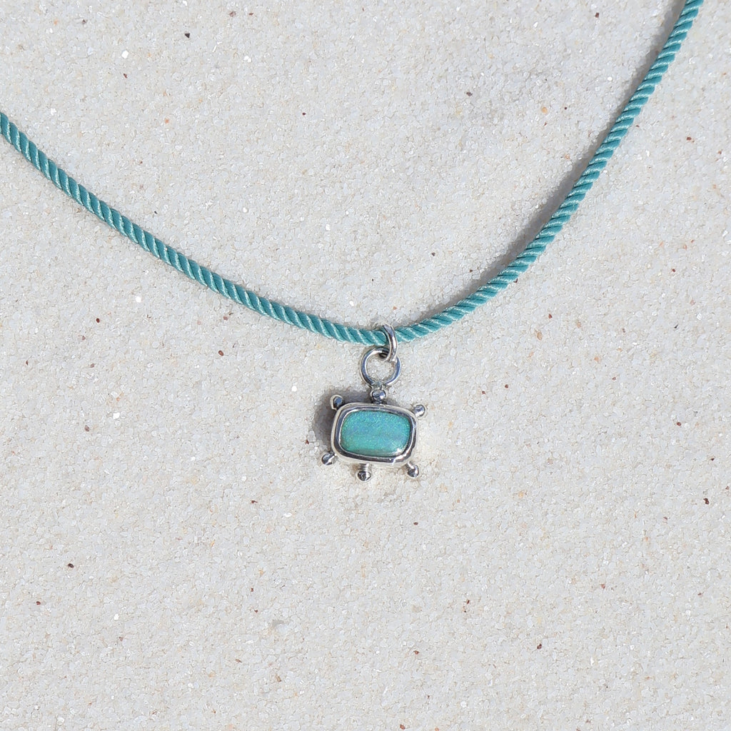 Ocean Blue Charm (A)