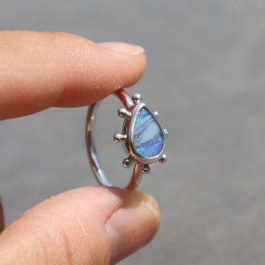 Teardrop opal ring