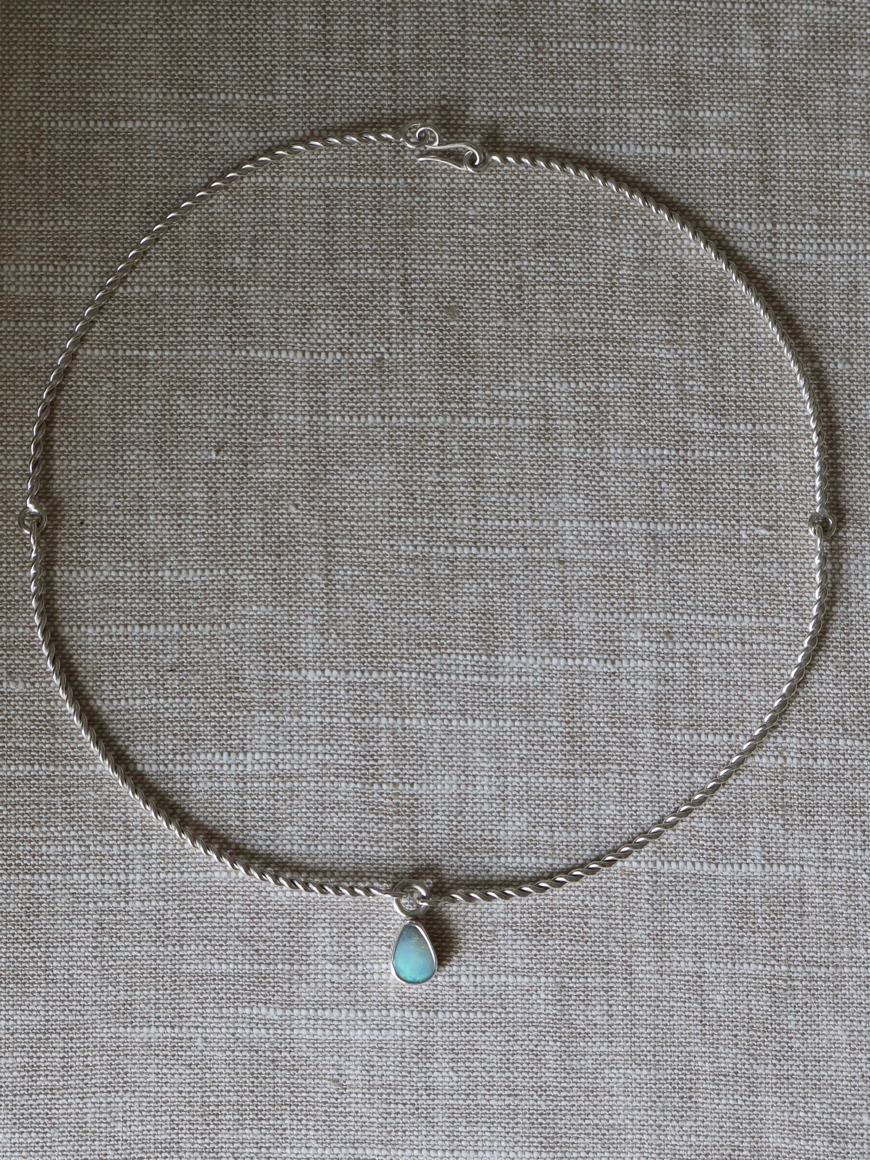 Twisted Chocker