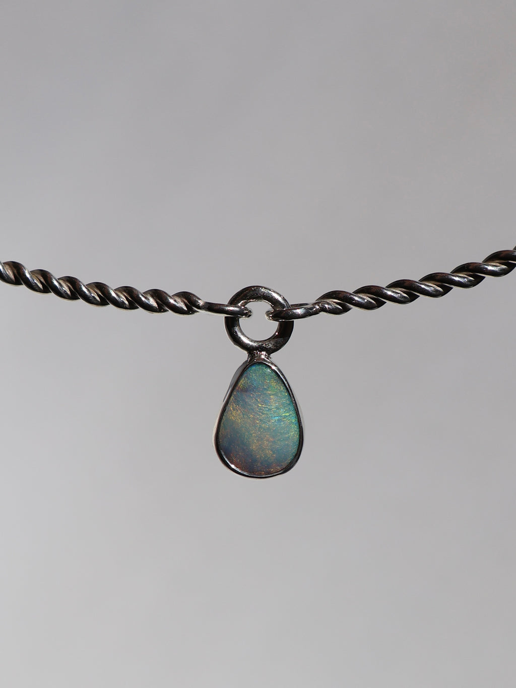 Twisted Chocker